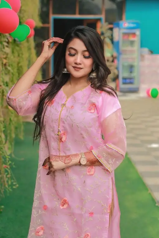 Adans Libas Oranza Embroidery Kurti - Pink - Image 3